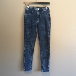 AE Sky High Jegging in Vintage Wash